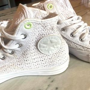 Converse Crochet Chucks
